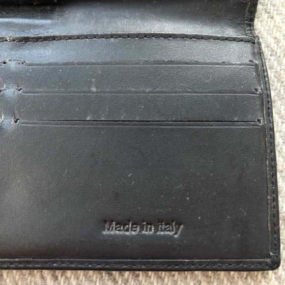 Gucci Wallet - Picture 8 of 8